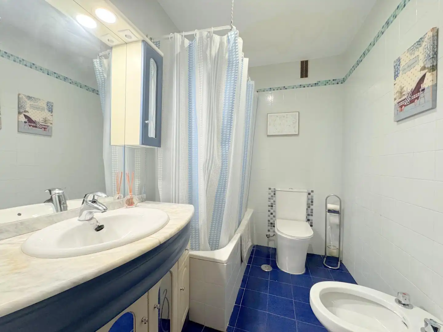 Wohnung zur Miete in Calle del Capitán Peñas, Santo Tomás