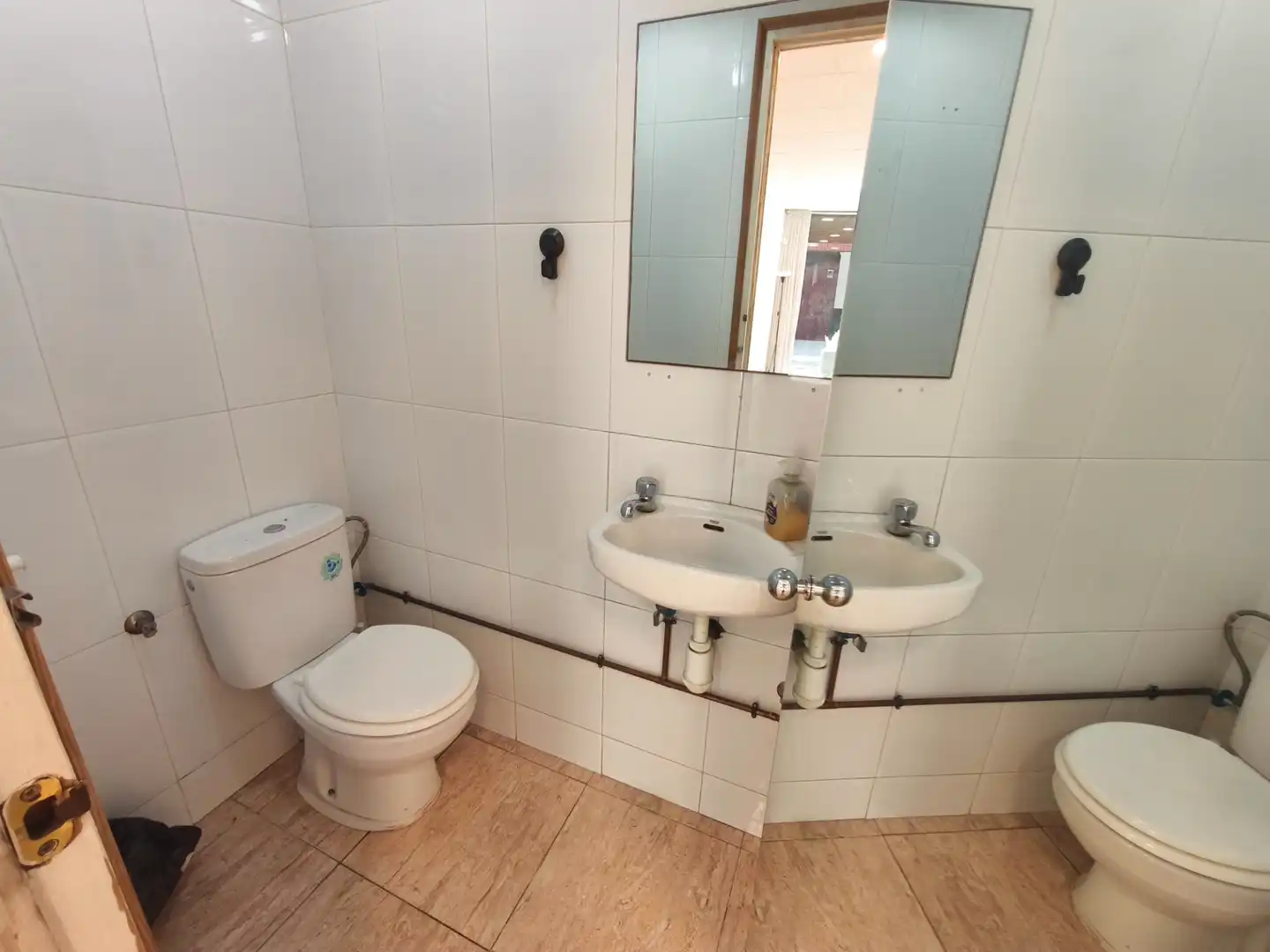 Baño de Oficina de alquiler en Barcelona