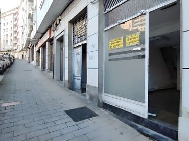 Local commercial à louer à Juan Gisasola Kalea