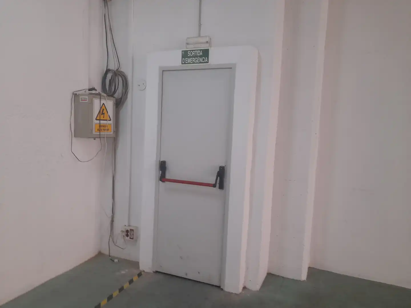 Oficina de lloguer en L'Hospitalet de Llobregat amb Aire condicionat i Calefacció
