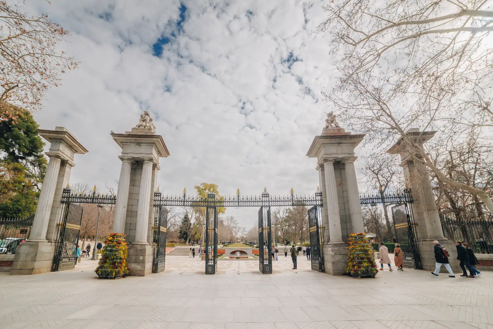 Flat for sale in Madrid  with Air Conditioner, Heating and Oven