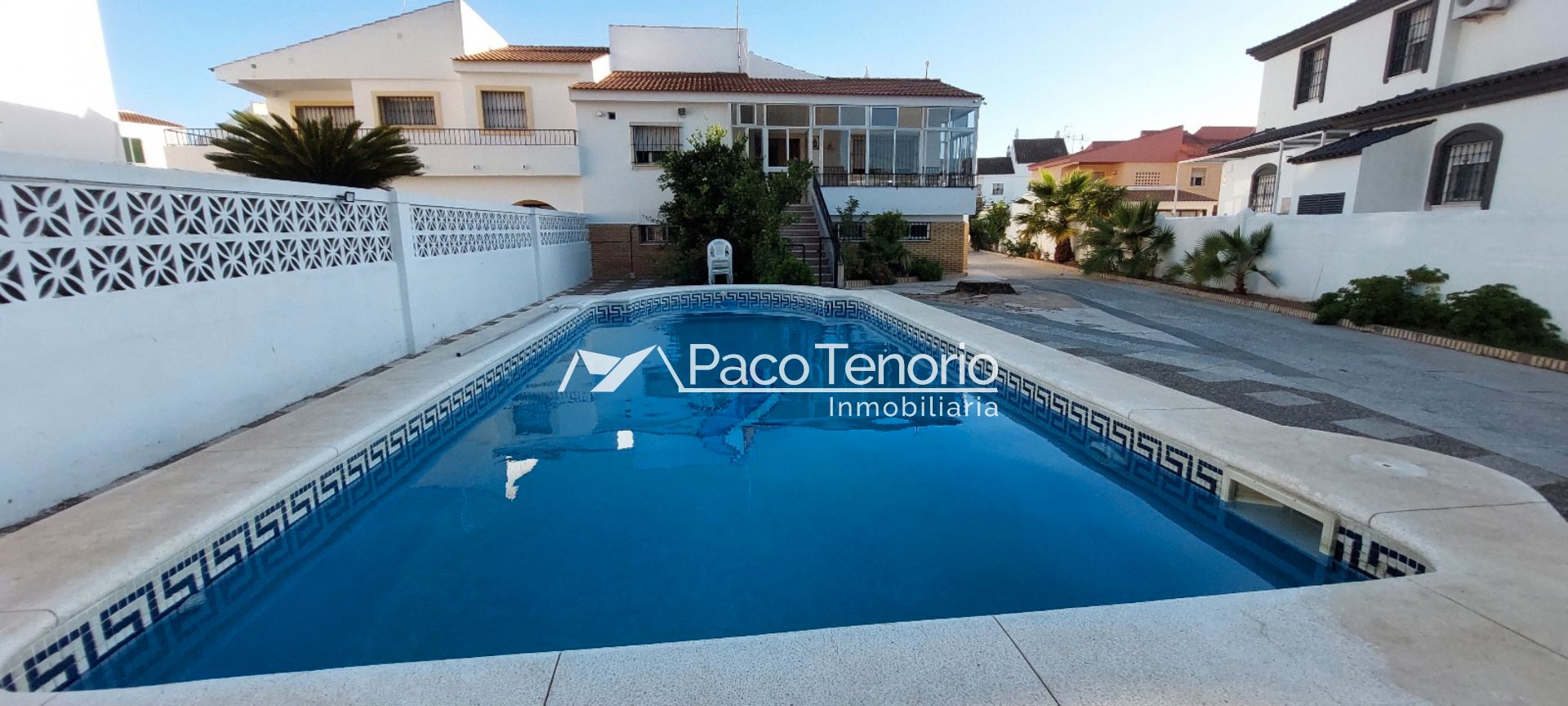 Piscina de Casa o xalet en venda en La Antilla amb Jardí privat, Terrassa i Traster