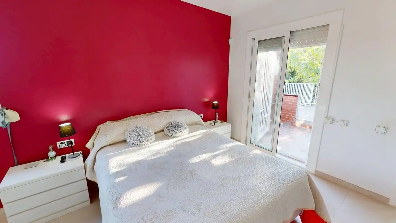 Dormitori de Casa o xalet en venda en Tarragona amb Aire condicionat, Calefacció i Jardí privat