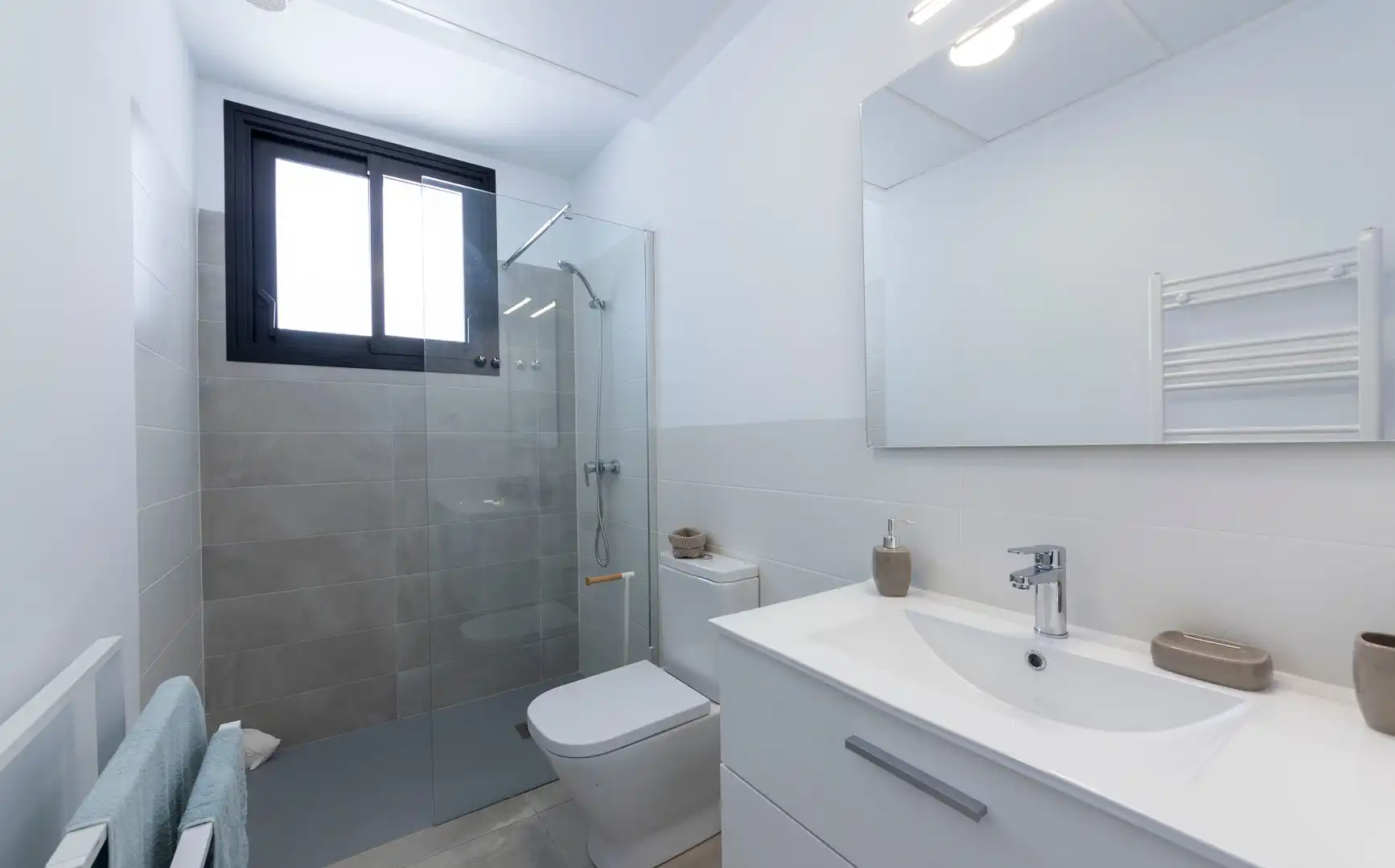 Chalet con piscina en venta en Calle Urba Coto Riñales 270, imagen 44