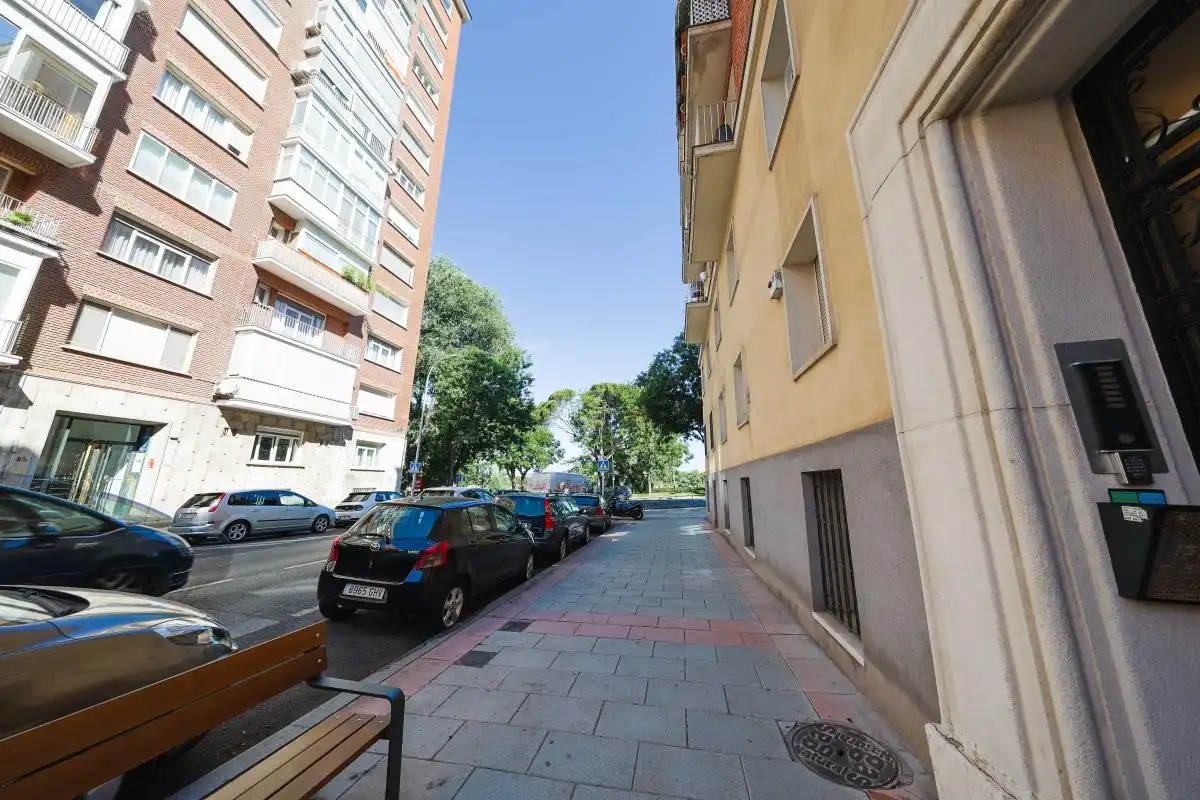 Exterior view of Flat for rent in Madrid  with Air Conditioner, Heating and Terrace