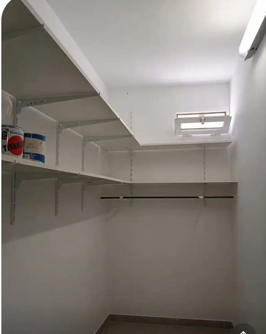 Piso de alquiler en Almería con Aire acondicionado y Amueblado