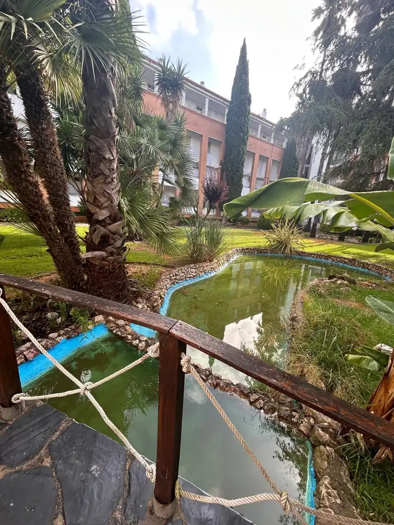 Piscina de Pis en venda en Isla Cristina amb Jardí privat, Terrassa i Traster