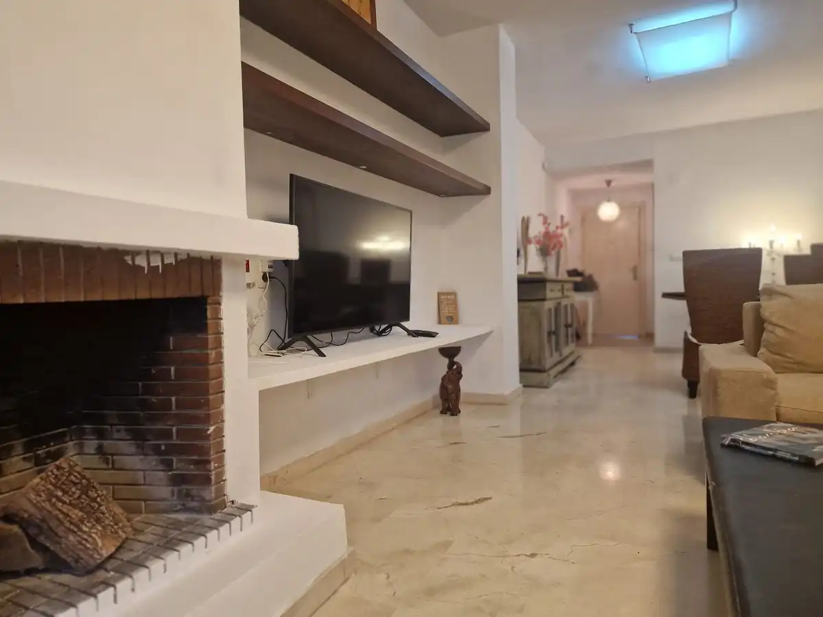 Sala de estar de Planta baja de alquiler en Marbella con Terraza y Piscina comunitaria