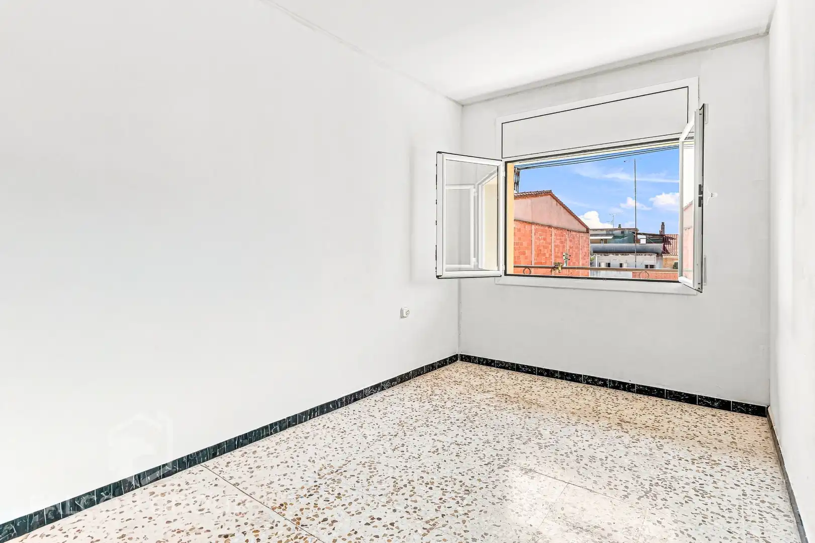 Schlafzimmer von Wohnung zum Verkauf in Calafell mit Balkon