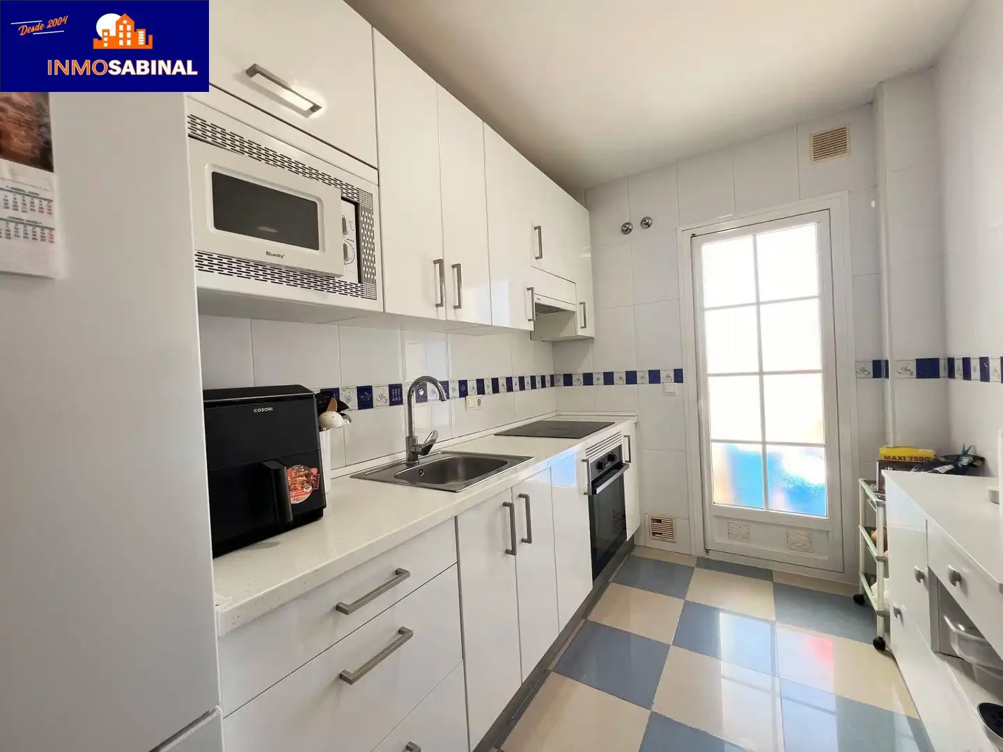Kitchen of Flat for sale in Roquetas de Mar  with Air Conditioner, Terrace and Furnished