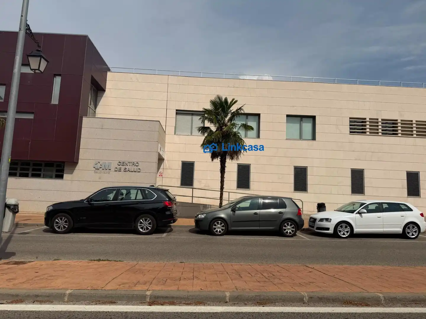 Vista exterior de Casa o chalet en venta en Navas del Rey con Calefacción, Jardín privado y Terraza