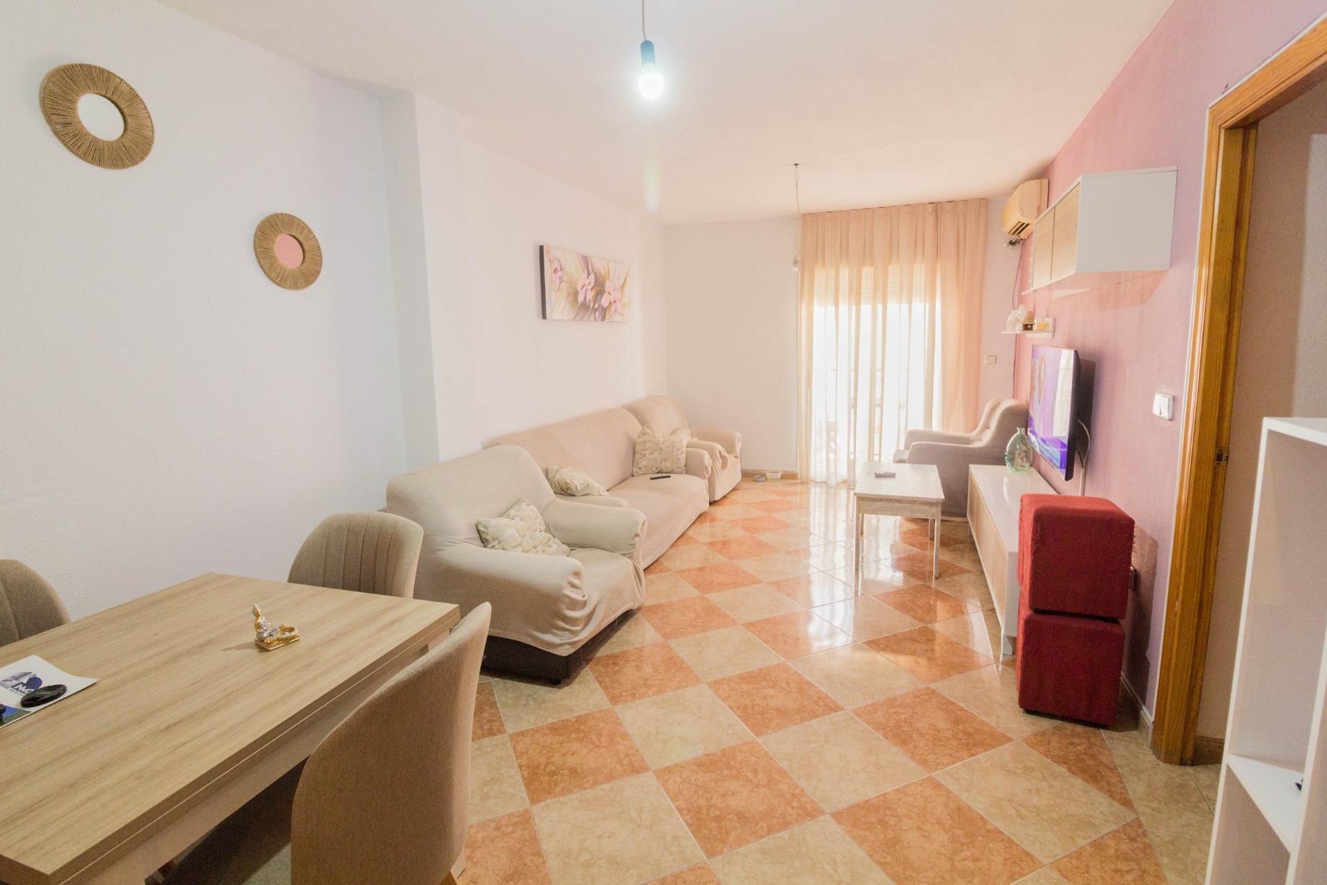 Sala d'estar de Pis en venda en Orihuela amb Balcó