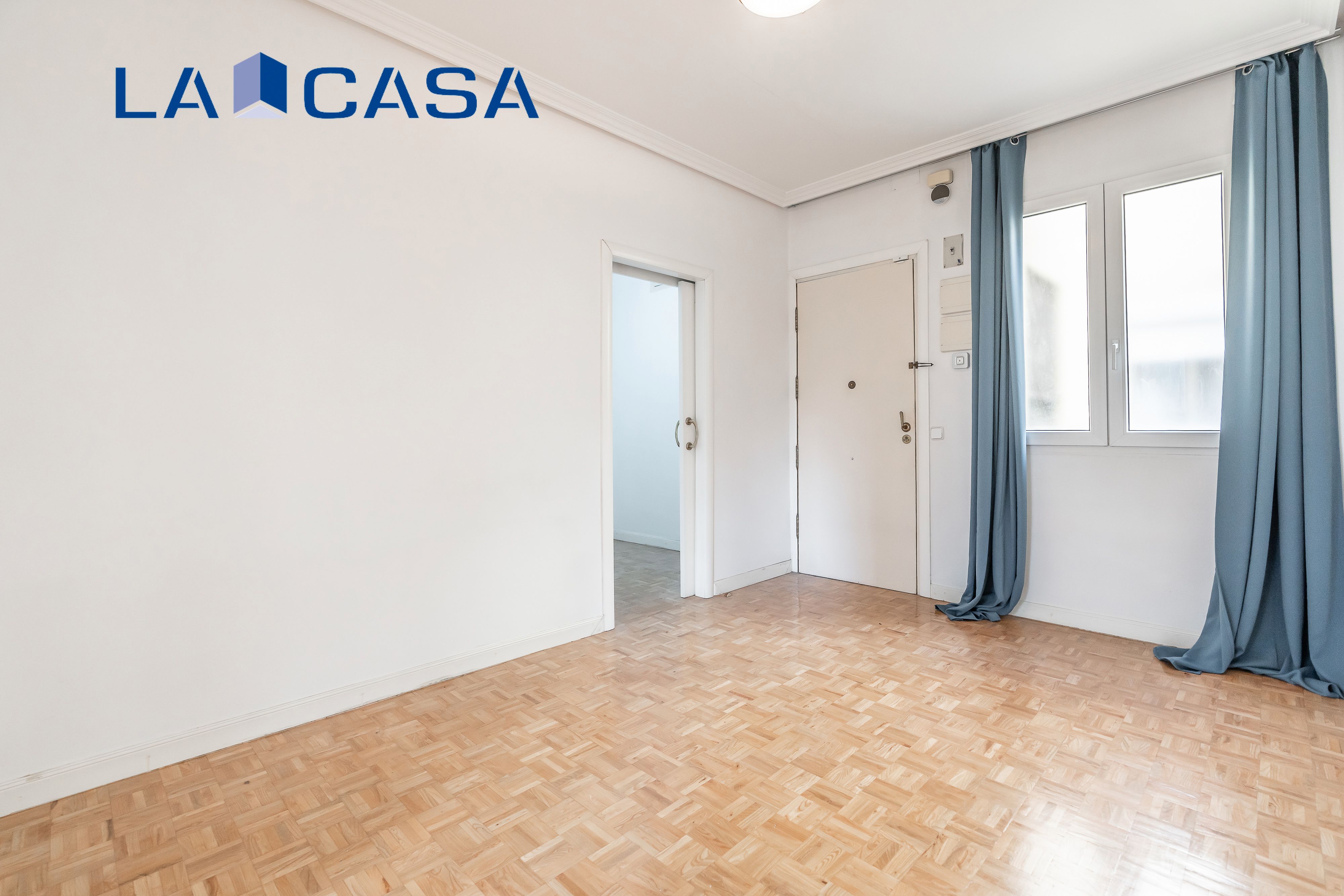 Habitación de Piso en venta en  Madrid Capital con Calefacción