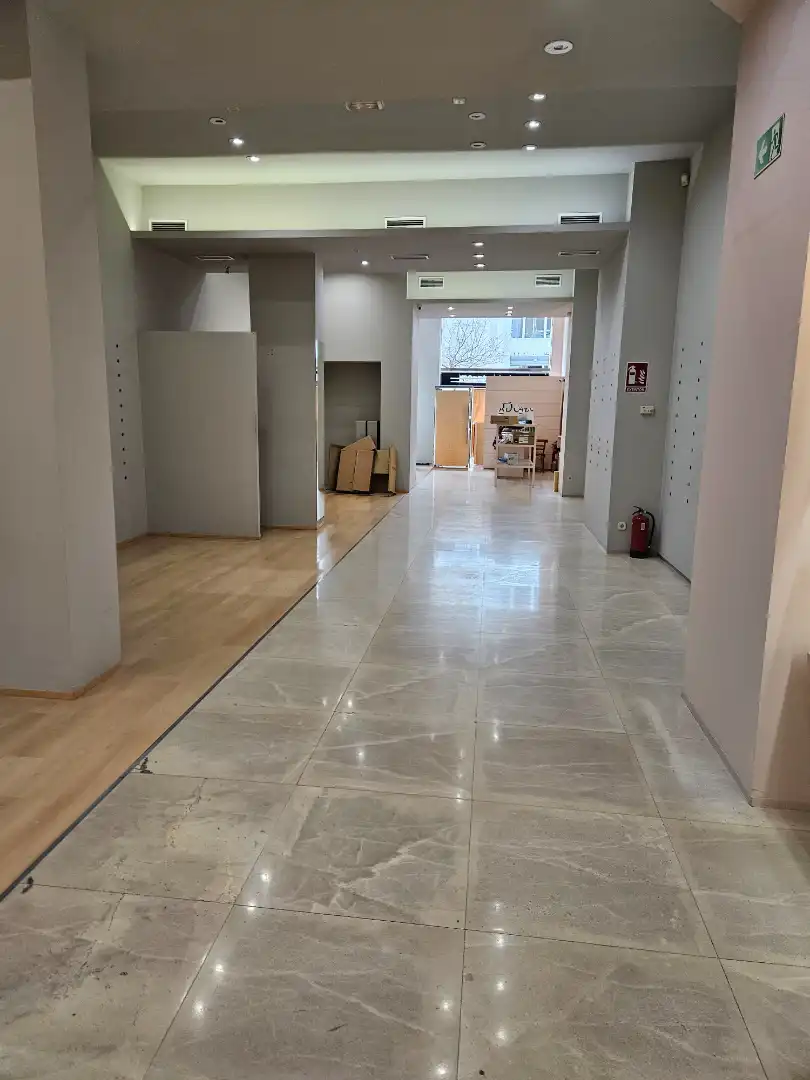 Local comercial en alquiler en Calle San Pedro de Alcántara, imagen 9