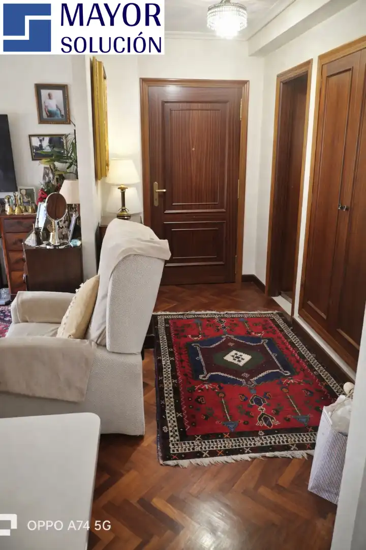Piso en venta en Santander con Calefacción, Parquet y Trastero