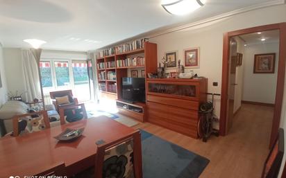 Living room of Flat for sale in Bilbao   with Balcony