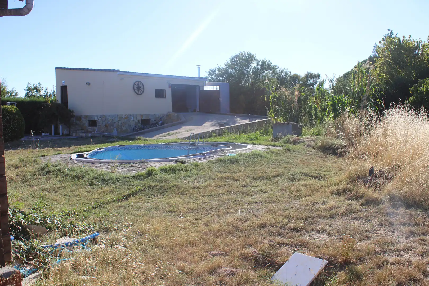 Piscina de Finca rústica en venta en Pitiegua con Aire acondicionado, Jardín privado y Amueblado