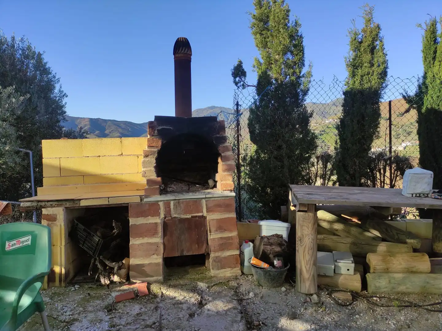 Finca rústica en venta en Cútar con Jardín privado, Terraza y Piscina