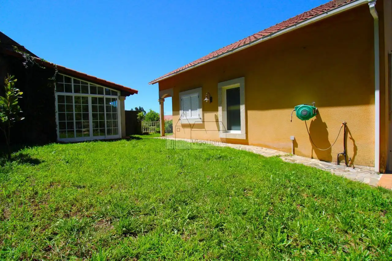 Casa o chalet en venta en Mos con Calefacción, Jardín privado y Trastero