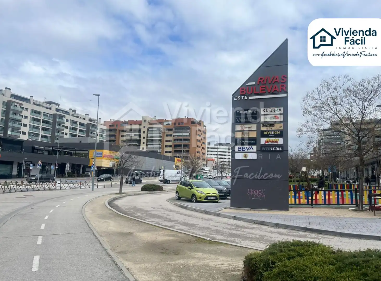 Vista exterior de Piso en venta en Rivas-Vaciamadrid con Aire acondicionado, Calefacción y Jardín privado