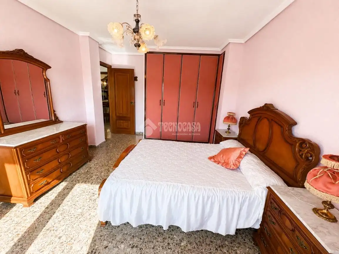 Habitación de Piso en venta en Torrent con Balcón