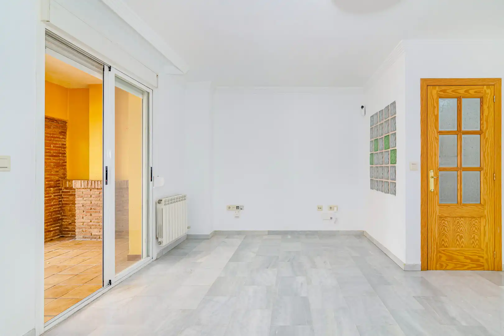 Piso en venta en Ogíjares con Calefacción, Terraza y Trastero