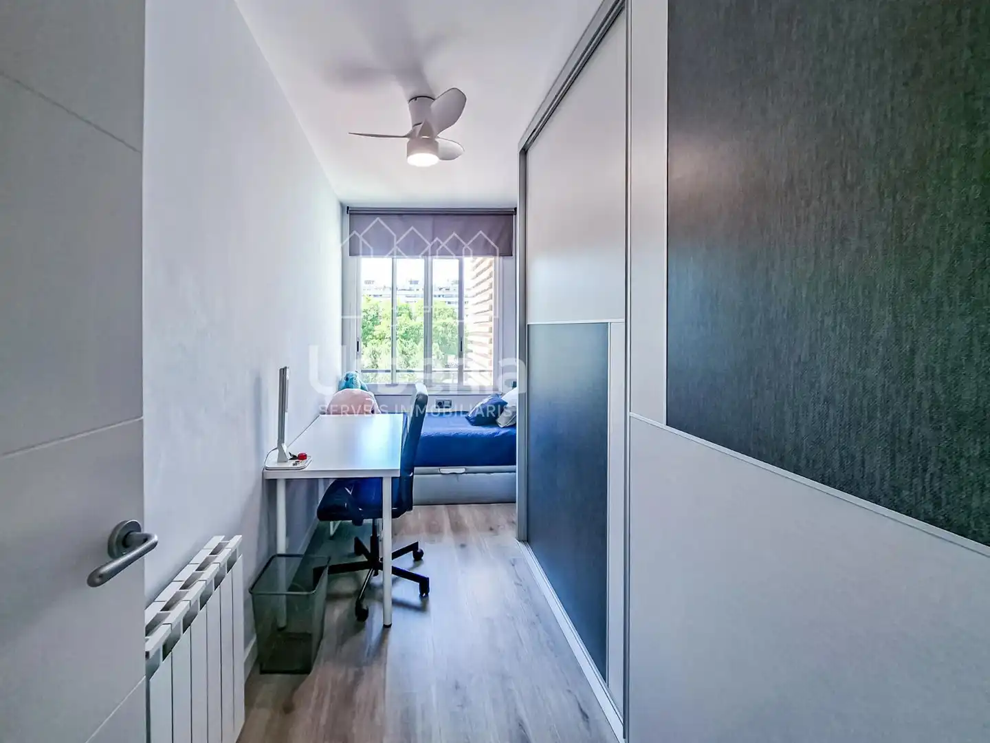 Habitación de Piso en venta en Sant Adrià de Besòs con Aire acondicionado, Calefacción y Terraza