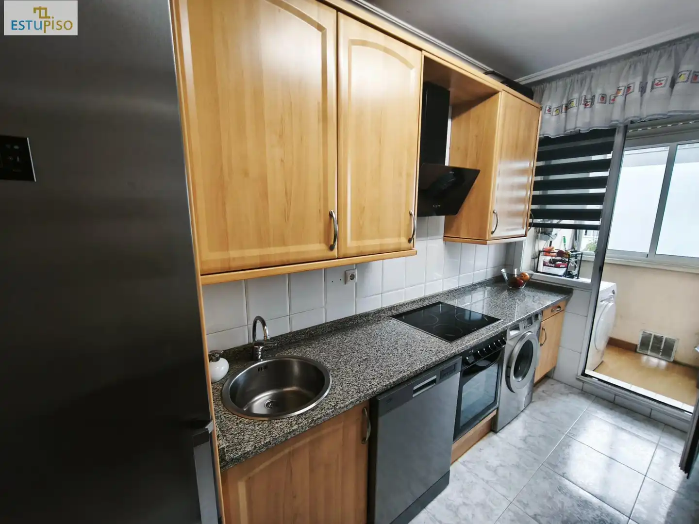 Küche von Wohnung zum Verkauf in Vitoria - Gasteiz mit Heizung, Abstellraum und Möbliert