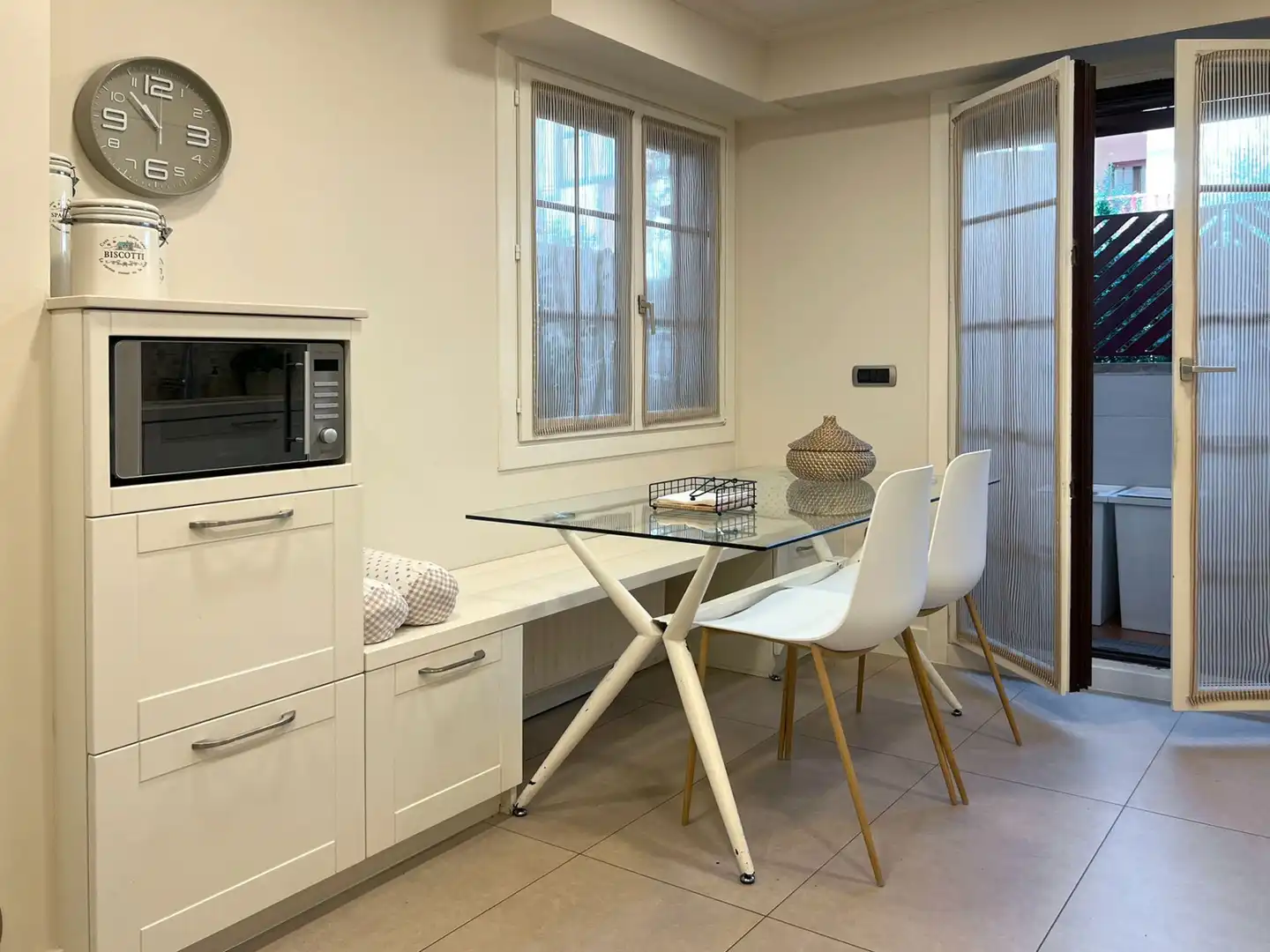 Cocina de Casa adosada en venta en Zarautz con Aire acondicionado, Calefacción y Jardín privado