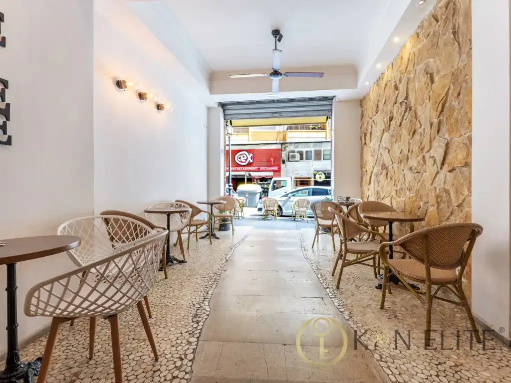 Local comercial en traspaso en Calle Angel Lozano, imagen 3