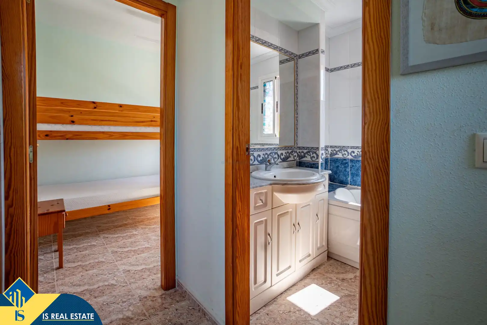 Bany de Casa o xalet en venda en Torrevieja amb Aire condicionat, Calefacció i Terrassa