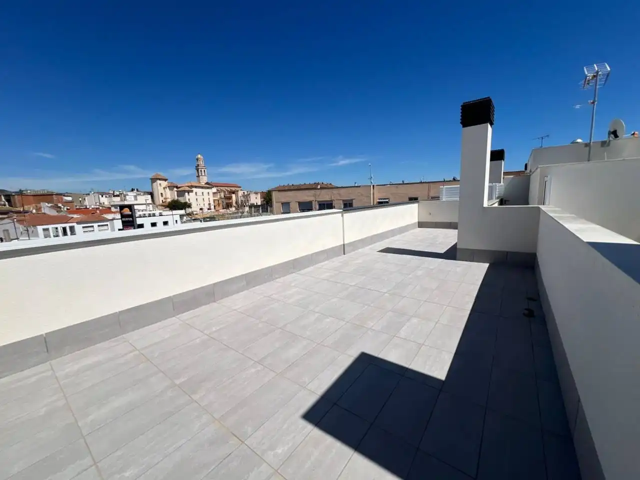 Terrasse von Wohnungen zum Verkauf in Cubelles mit Klimaanlage, Heizung und Parkett
