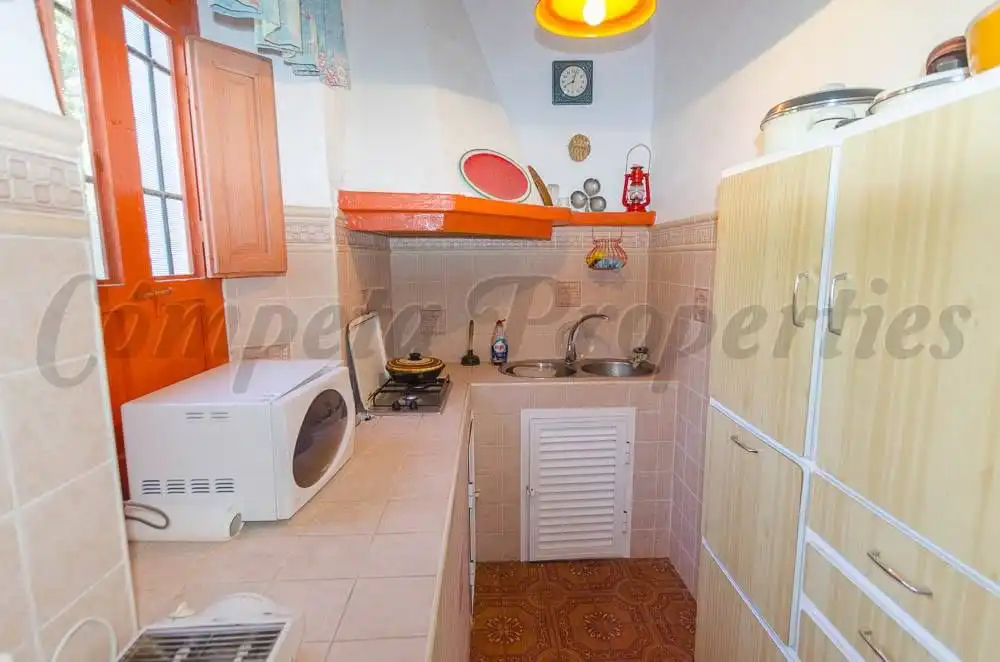 Casa amb piscina en venda a Árchez, imagen 5