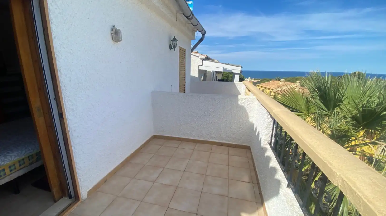 Detached homes for sale in El Montgó