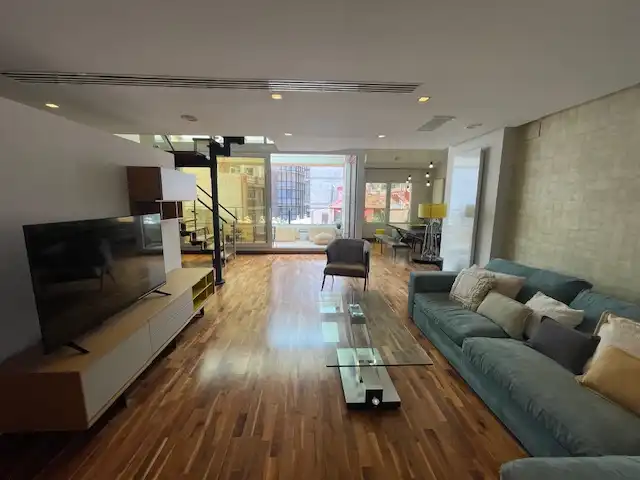Maisonette zur Miete in Carrer Tomás López Torregrosa, Barrio del Centro