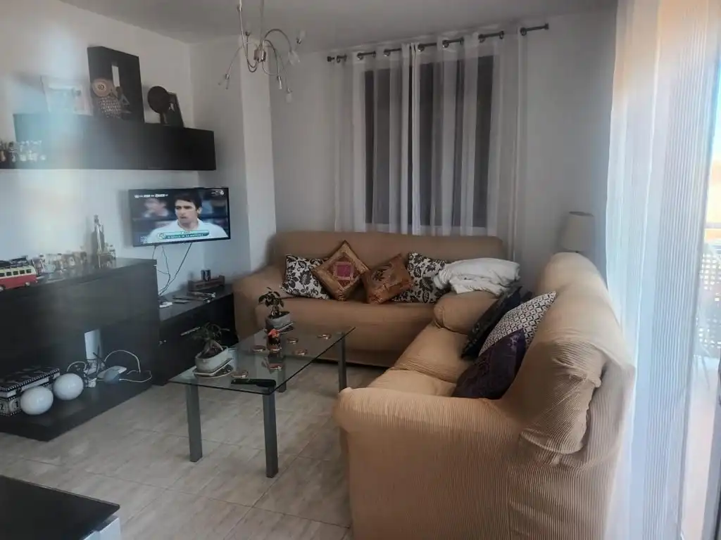 Sala de estar de Apartamento en venta en Puerto Lumbreras con Trastero, Amueblado y Horno