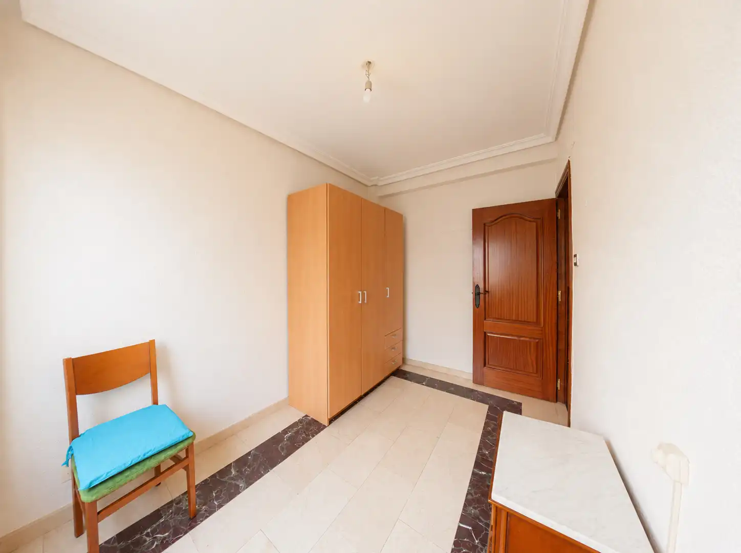 Habitación de Piso en venta en Murcia con Balcón