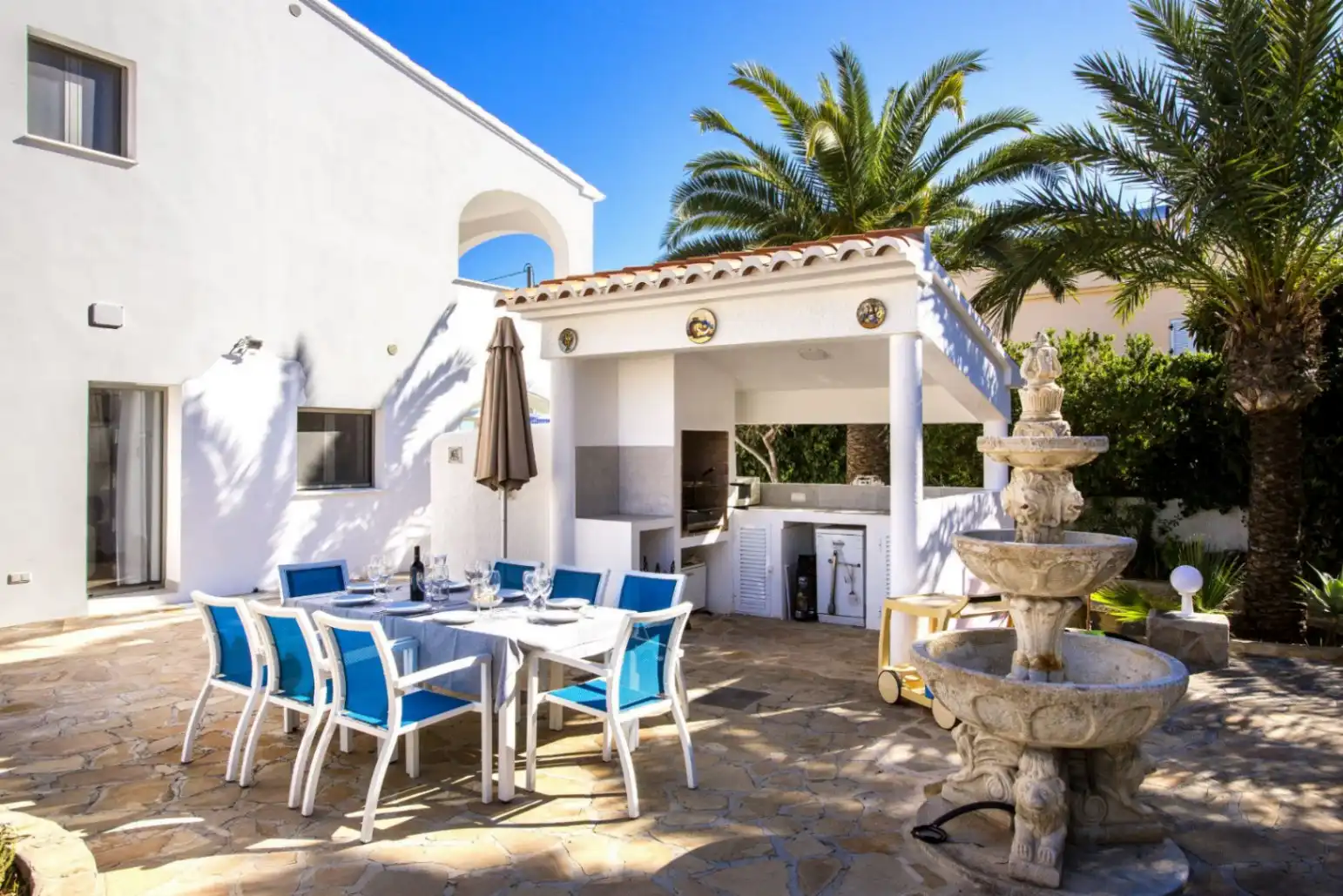 Garden of Houses for sale in Calpe / Calp  with Air Conditioner, Heating and Private garden
