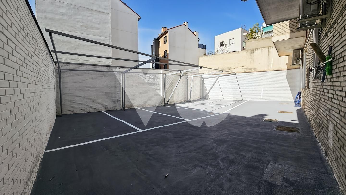 Parking de Local en venta en  Madrid Capital