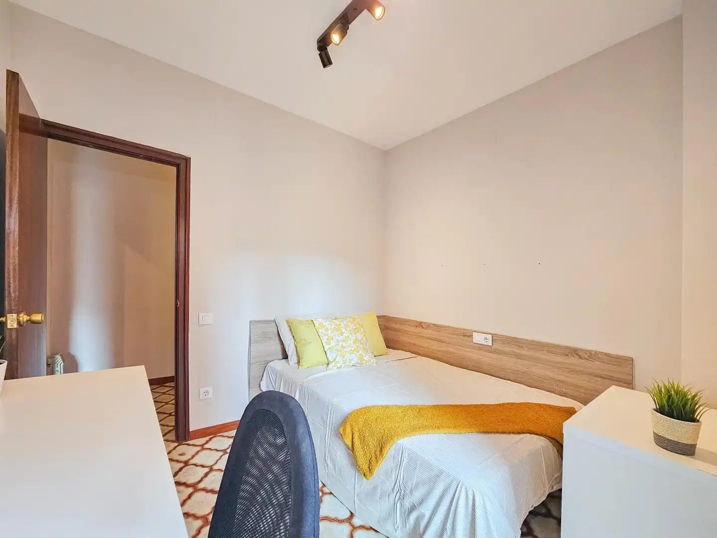 Flat with balcony for sale in Carrer CORUNYA, imagen 30