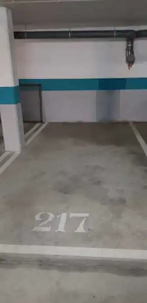 Garage zum Verkauf in Darsena, Roda
