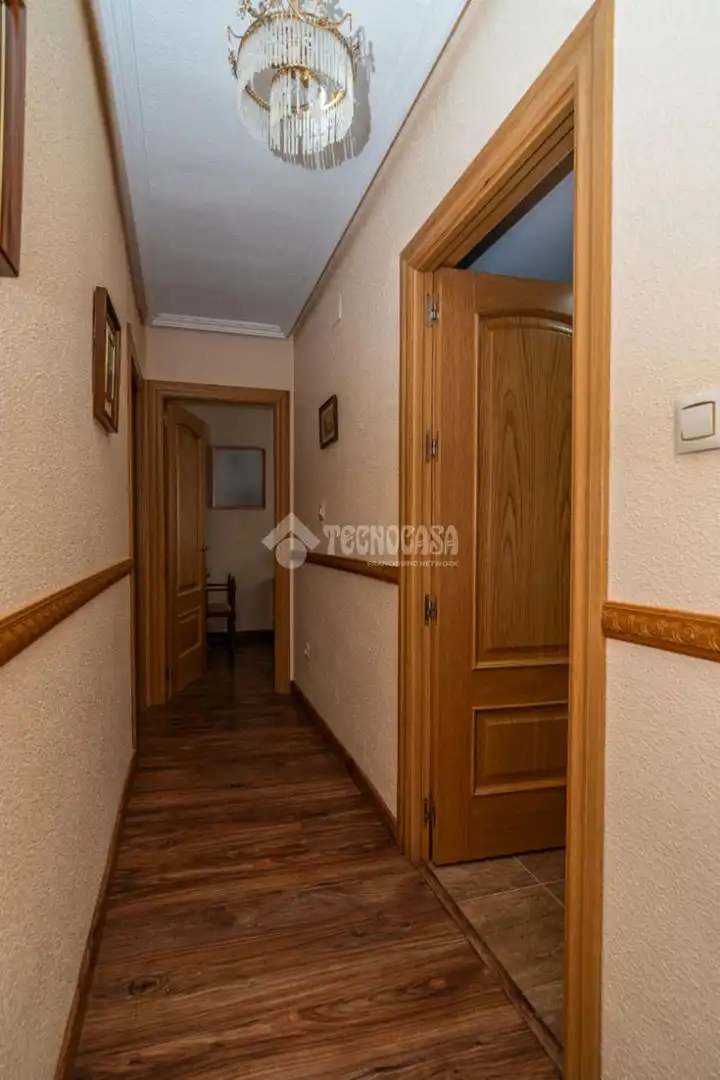 Piso en venta en Linares con Aire acondicionado, Terraza y Balcón