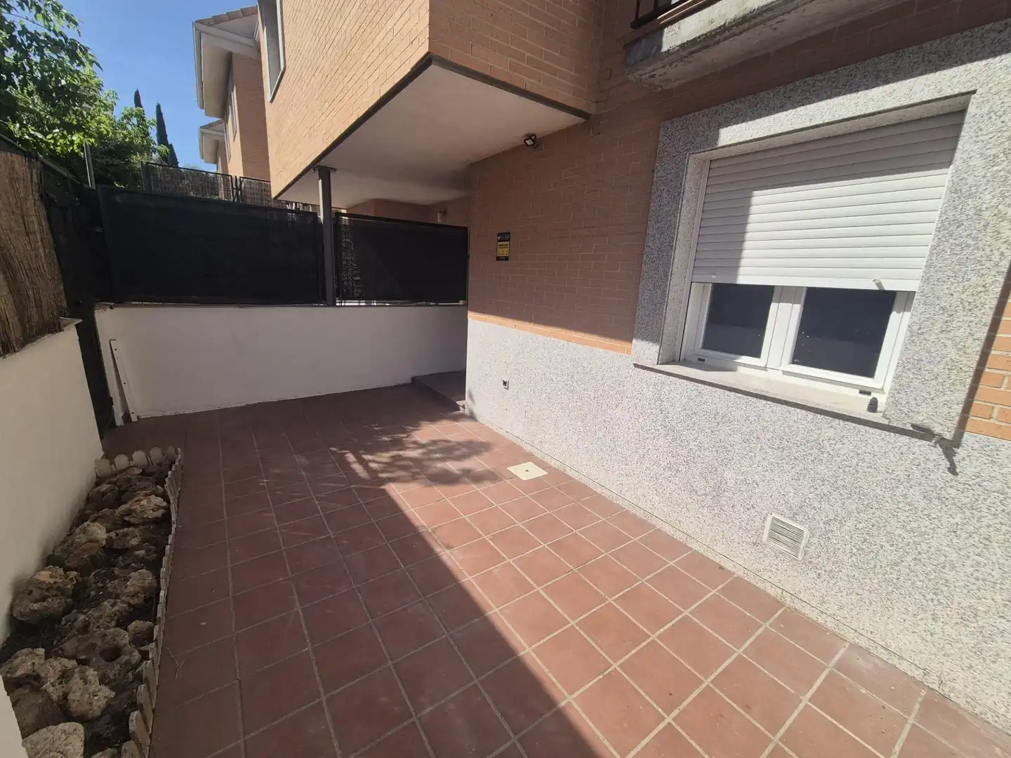 Vista exterior de Casa adosada de lloguer en Méntrida amb Calefacció i Piscina comunitària