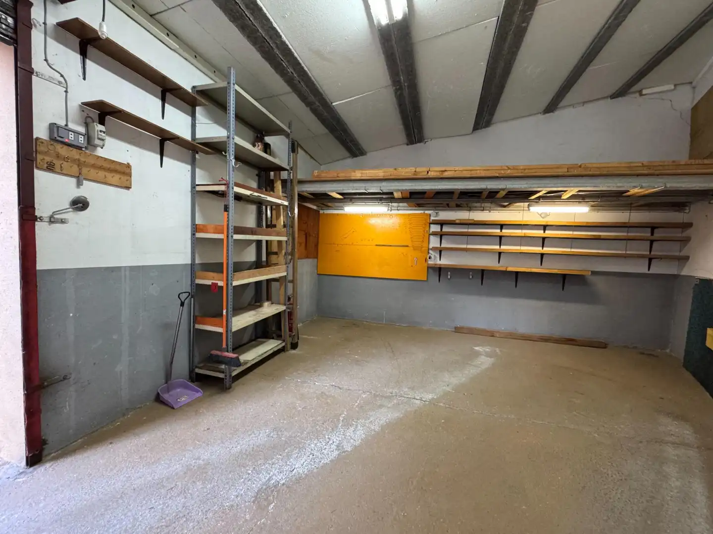 Garage zum Verkauf in Manresa