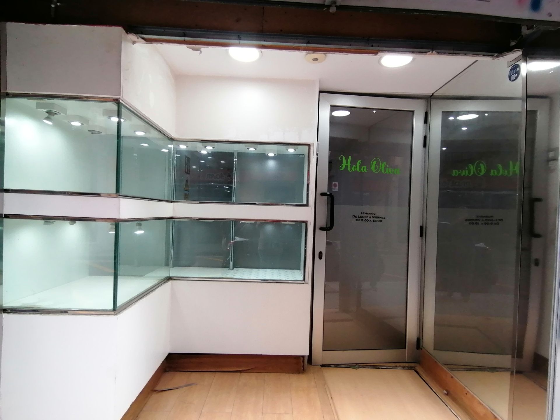 Local de alquiler en Carrer de Galileu, Sants , Sants - Montjuïc