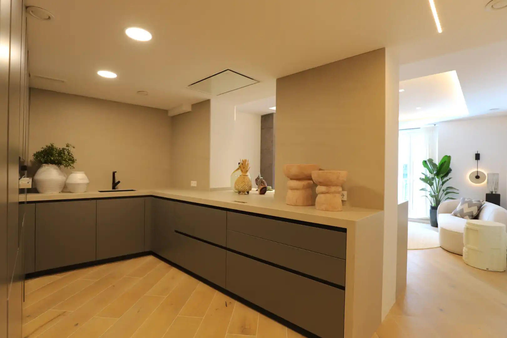 Kitchen of Houses for sale in Madrid  with Air Conditioner, Heating and Parquet flooring