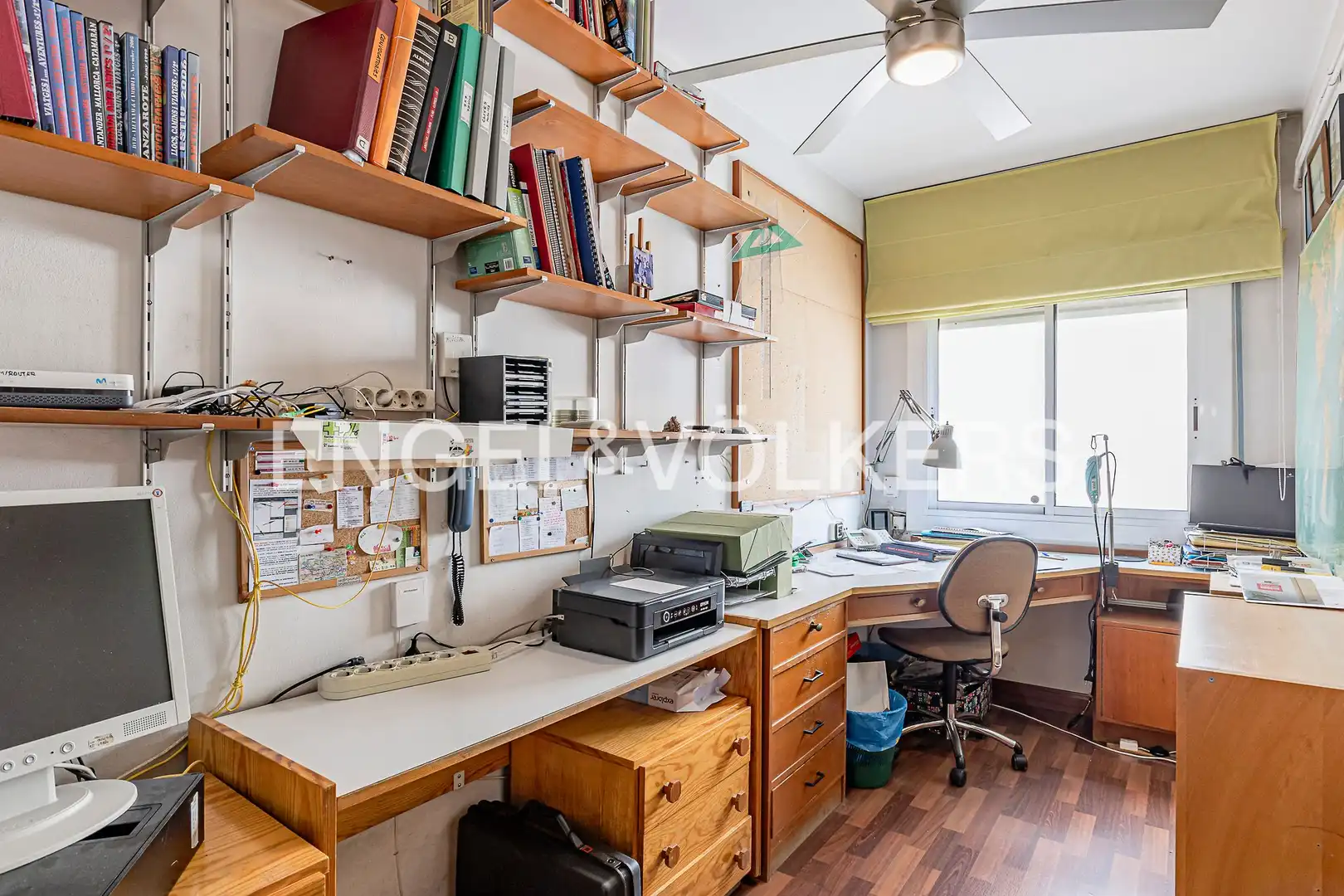 Piso en venta en Barcelona con Calefacción y Balcón