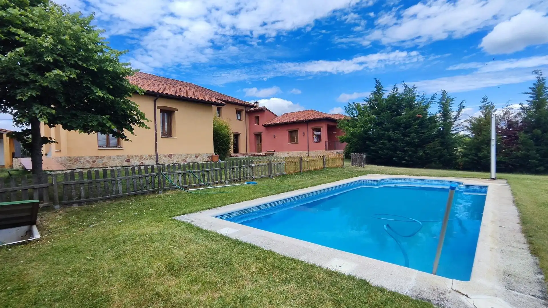 Casa o xalet en venda a Santovenia de la Valdoncina