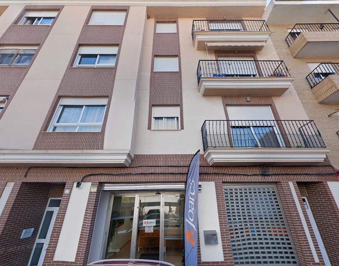 Vista exterior de Pis en venda en Catadau amb Terrassa