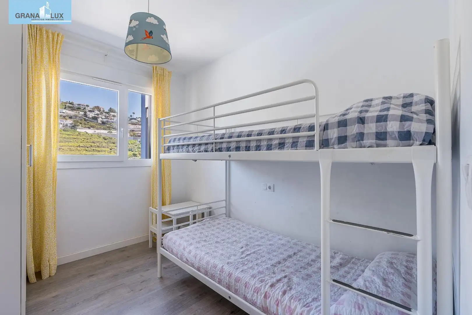 Schlafzimmer von Wohnung zum Verkauf in Almuñécar mit Terrasse, Abstellraum und Balkon